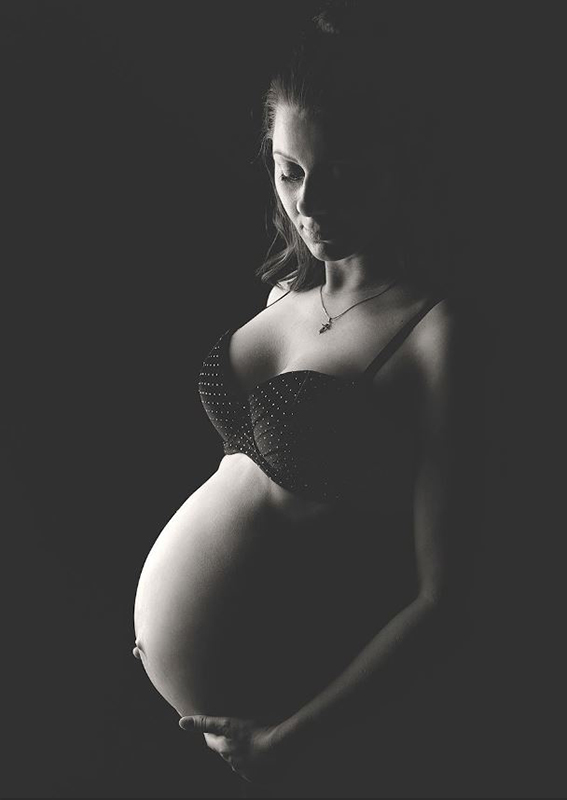 Fotograf-Babybauch-Fotoshooting-Bildwerk-Bayern-Bellyshooting Fotograf-Babybauch-Fotoshooting-Bildwerk-Bayern-Bellyshooting