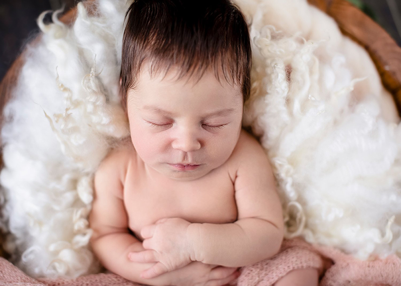 Newborn Baby Fotoshooting Nördlingen Fotograf Bopfingen (1) Newborn Baby Fotoshooting Nördlingen Fotograf Bopfingen